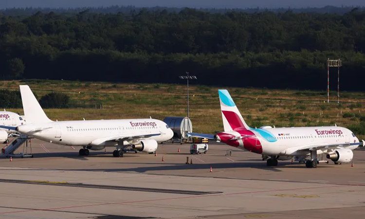 Climate activists disrupt traffic at four German airports