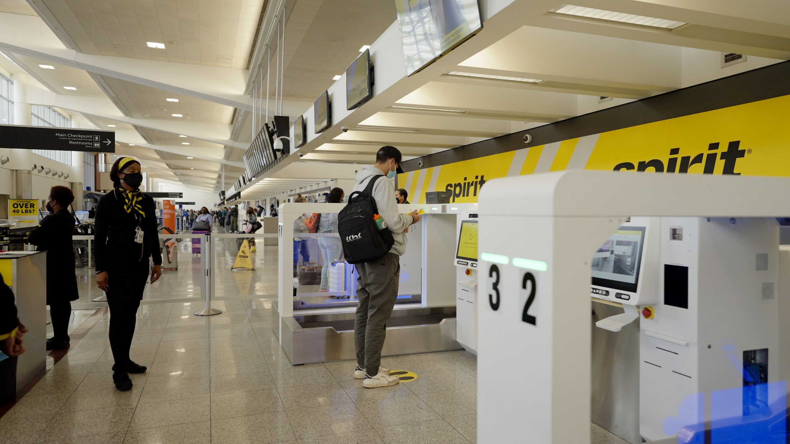 ATL Spirit Airlines' selfbag drop and passenger biometrics