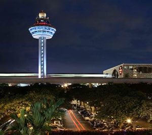 Singapore Changi Airport records almost 5 million passengers in June 2015