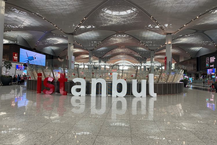 istanbul airport passenger experience