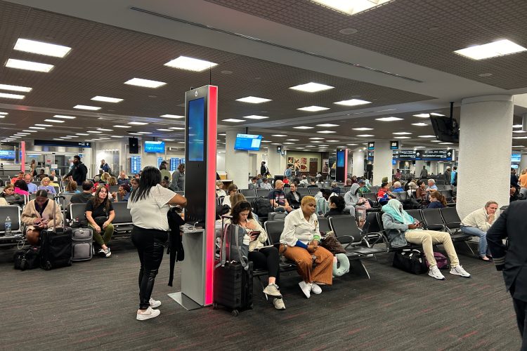 miami international airport passenger mia