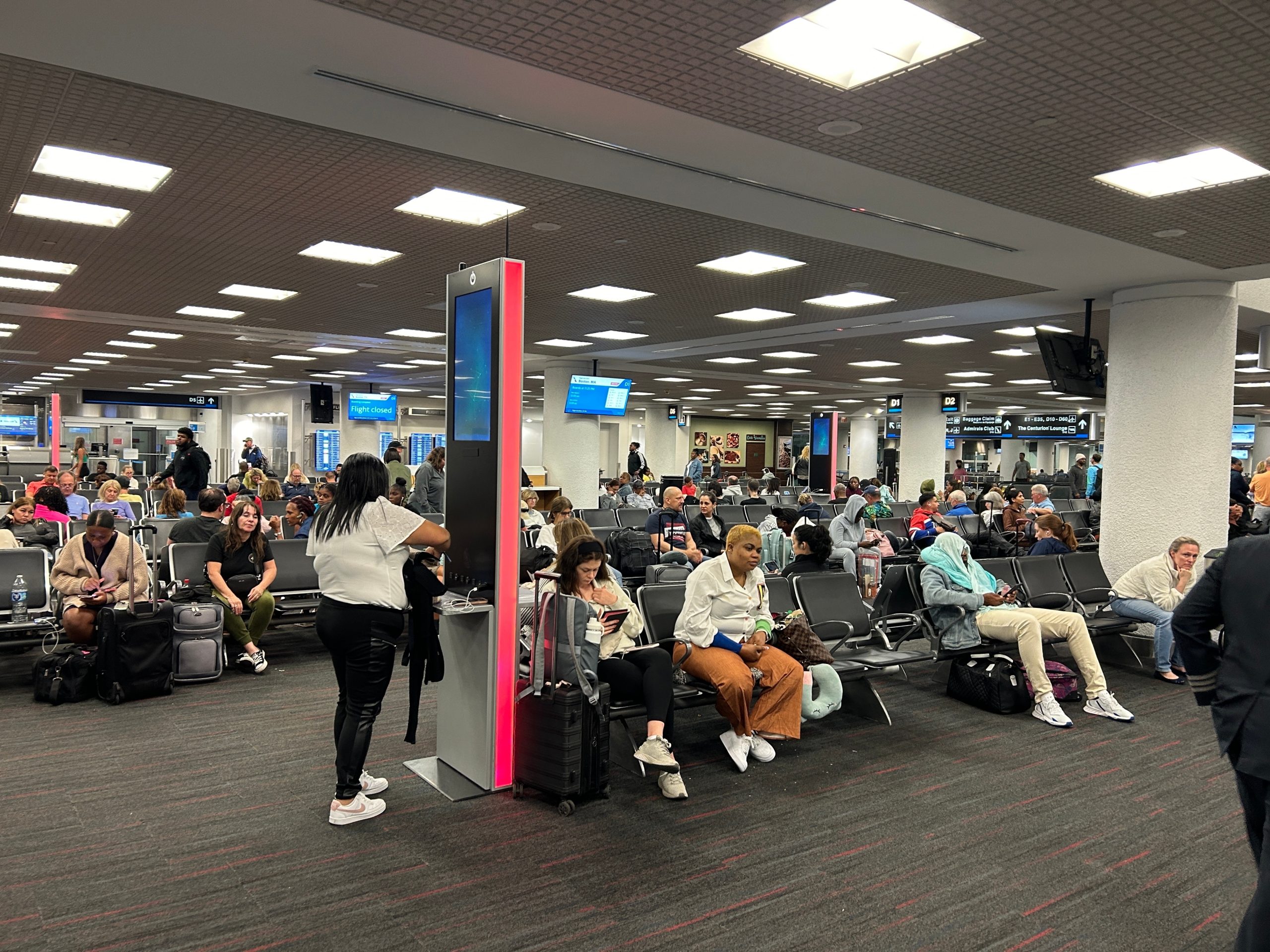 miami international airport passenger mia